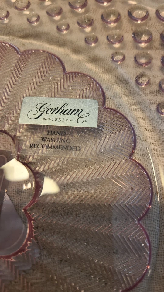 4 placas rosa Gorham Emily's Attic Hobnail de 8 1/2 pulgadas Foto 4 de 4