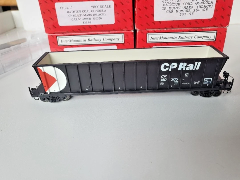 Intermountain Bathtub Coal or Sulphur Gondolas CP Rail x 6 cars, weighted Set#2 - Image 3 of 4
