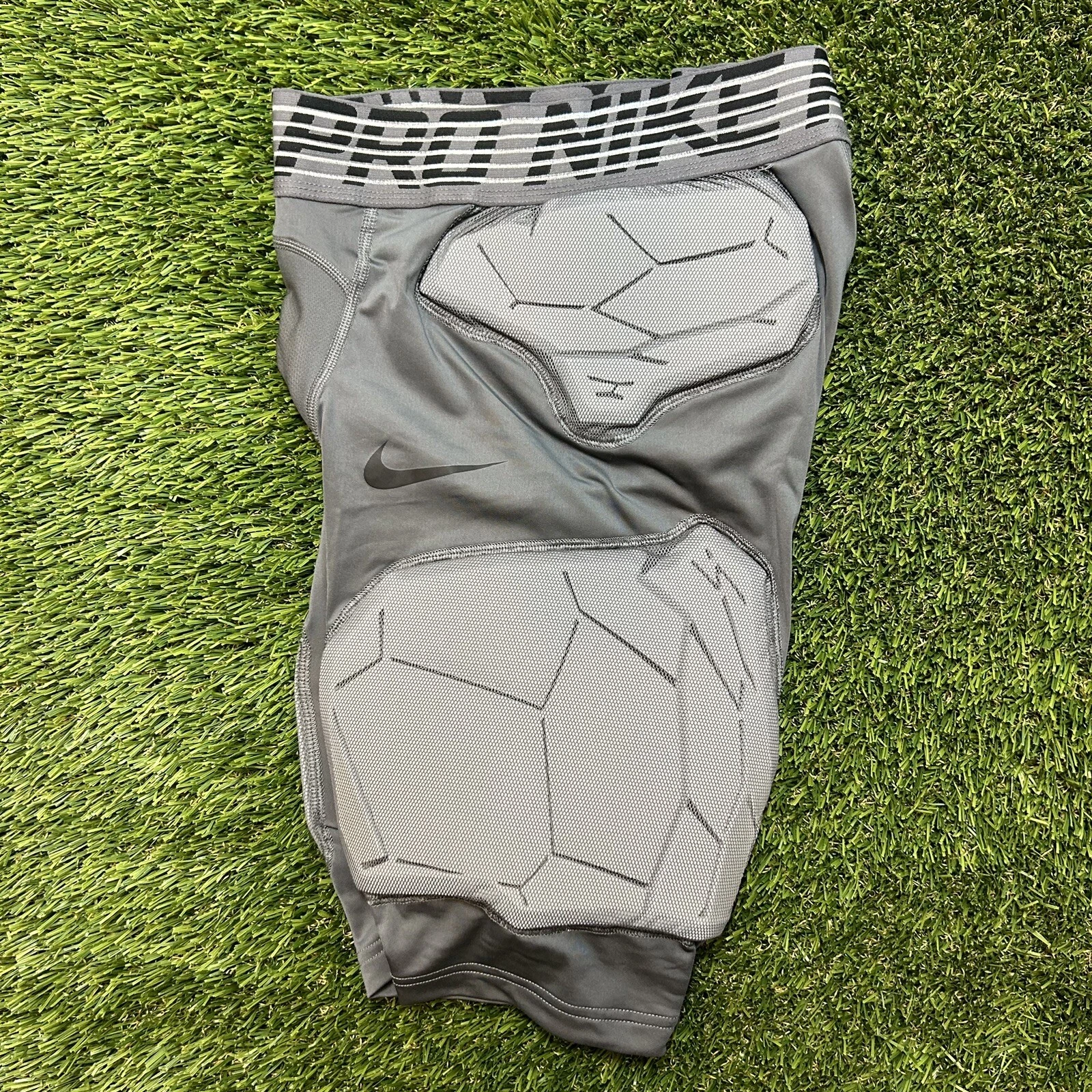 Nike Pro Hyperstrong Girdle - Thumbnail 3