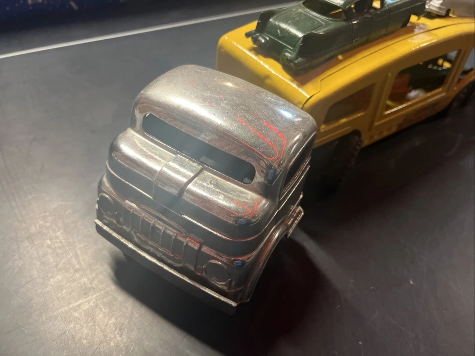 Vintage Structo Auto Transport Truck, Car Carrier + Ramp, 4Cars, Chrome Cab - Image 2 of 4