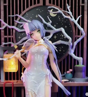 Japanese Anime Girl Luo Tianyi Vsinger Awn Light Collectible Model