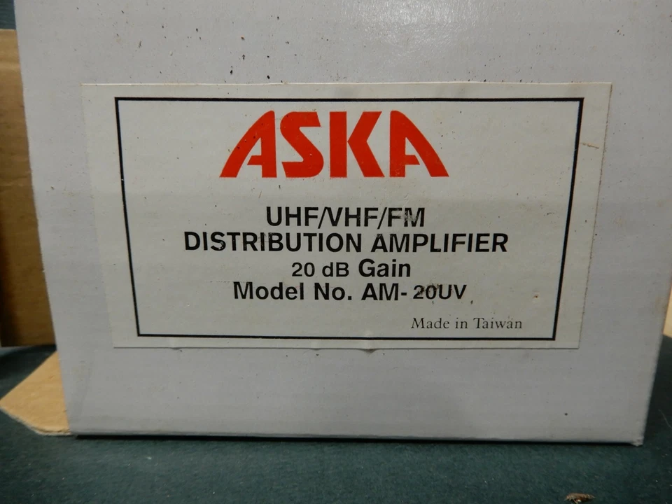 Aska AM-20UV UHF/VHF/FM 20 dB Gain Distribution Amplifier NOS - Image 2 of 3