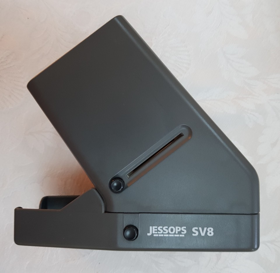 Jessops SVB slide viewer 3xmagnification (takes 4xAAbatteries or socket