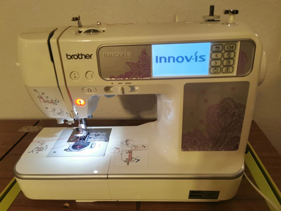 Brother Innovis 900 Näh-und Stickmaschine - Bild 2 von 4