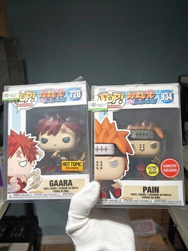 Naruto: Pain #934 GAMESTOP Exclusive & Gaara Metallic Hot Topic Funko Pops