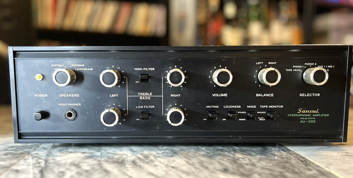 Sansui AU-555 STEREOPHONIC AMPLIFIER Japanese Vintage