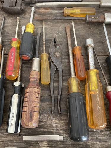 Huge Lot Vintage Hand Tools Screwdriver Sockets Wrench Files USA Made Tool Lot - Picture 5 of 20
