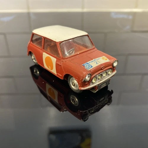 VINTAGE CORGI TOYS 333 AUSTIN MINI COOPER S SUN RAC RALLY ISSUED 1966 CLEAN #425