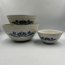 3 Phaltzgraff Yorktown Nesting Mixing Bowls 6”, 8" & 10" Diameter - 458 & 460