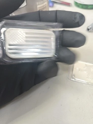 1 oz Silver Bar SilverTowne American Flag Design - 999 Fine Silver  Sealed NICE!