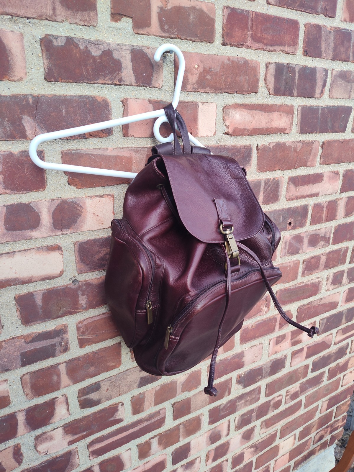 Brown Clava-style Leather Drawstring Backpack - image 4