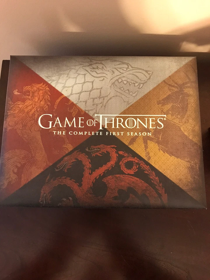 Game of Thrones Season 1,2,3, Collector's Edition Blu-Ray/DVD Combo VERY RARE - Image 2 of 4