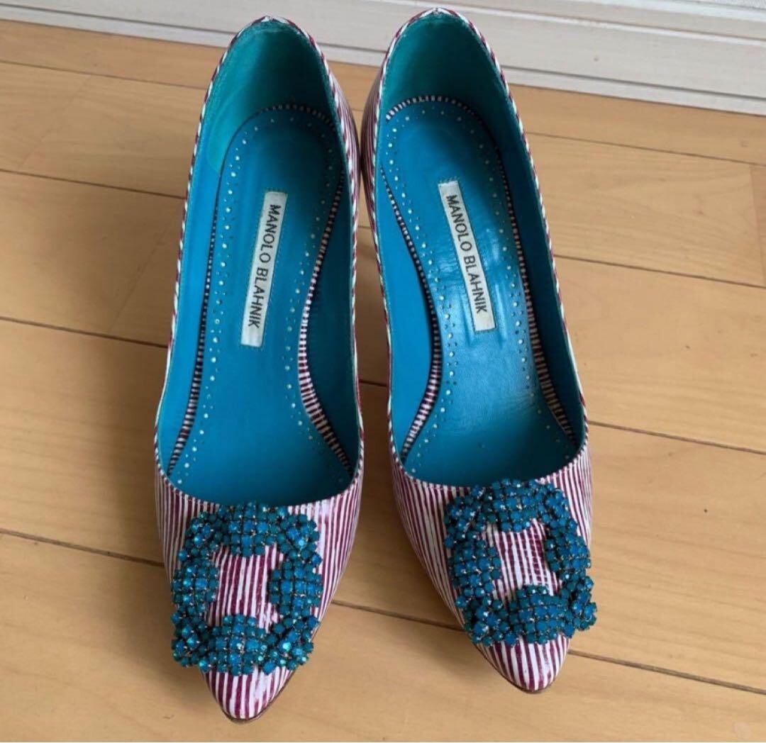 MANOLO BLAHNIK HANGISIパンプス 35.5 HANGISI | Blue Satin Jewel Buckle Pumps | Manolo Blahnik