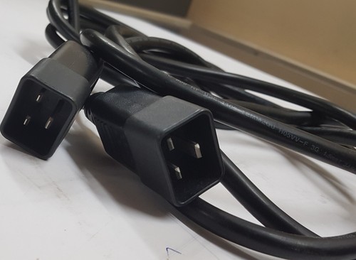 2x HP Modular PDU set 4x15A (8 outlet) total + 2x8 outlet modular bars (16out) - 第 9/12 張圖片