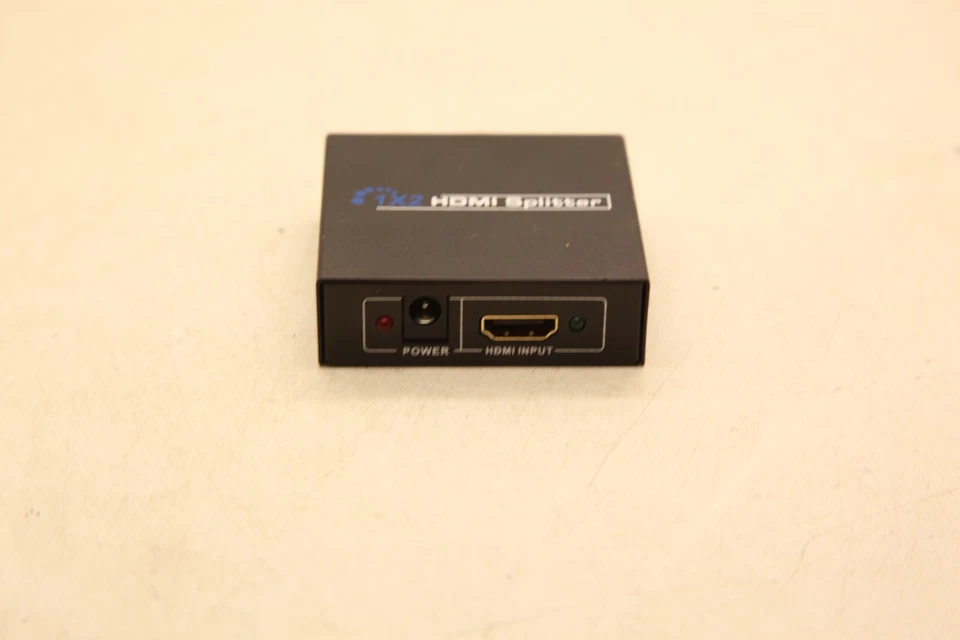 1X2 HDMI Splitter  - Sans câble USB - Bon état - Photo 3/3