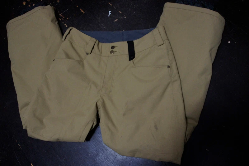 dakine worn once primaloft insulated snowboard ski pants