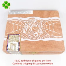 Deadwood Tobacco Co Dominicana Pequenas Empty Wood Cigar Box 7" x 5.75" x 1.75"