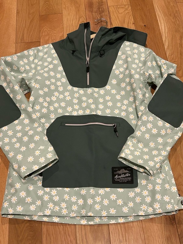 airblaster freedom Daisy 10K Mint Anorak Snow board Ski Jacket Pullover Small