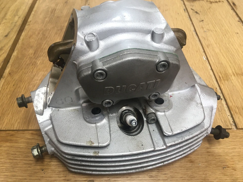 Ducati 750SS rear vertical cylinder head + valves + cams and openers/closers set - Image 3 of 4