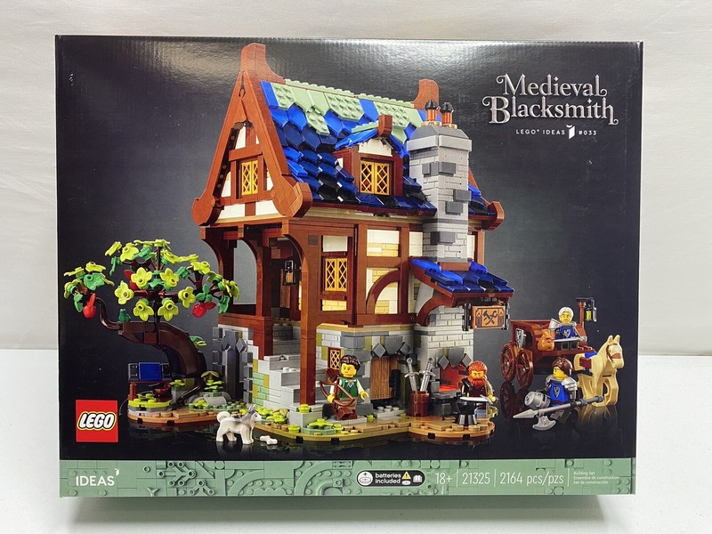LEGO Ideas: 21325 Medieval Blacksmith 2164 pcs *Retired 2023*  New FactorySealed