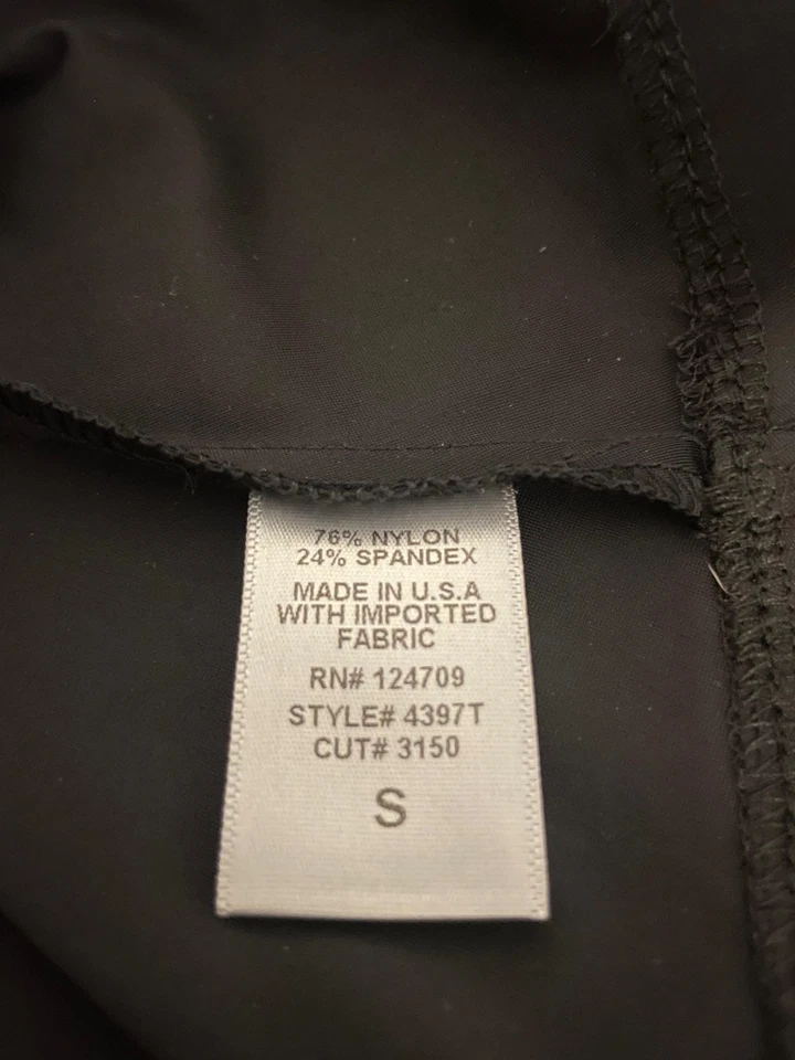 Camisa IC Collection feminina pequena preta túnica top náilon elastano elástica feita nos EUA - Imagem 4 de 4