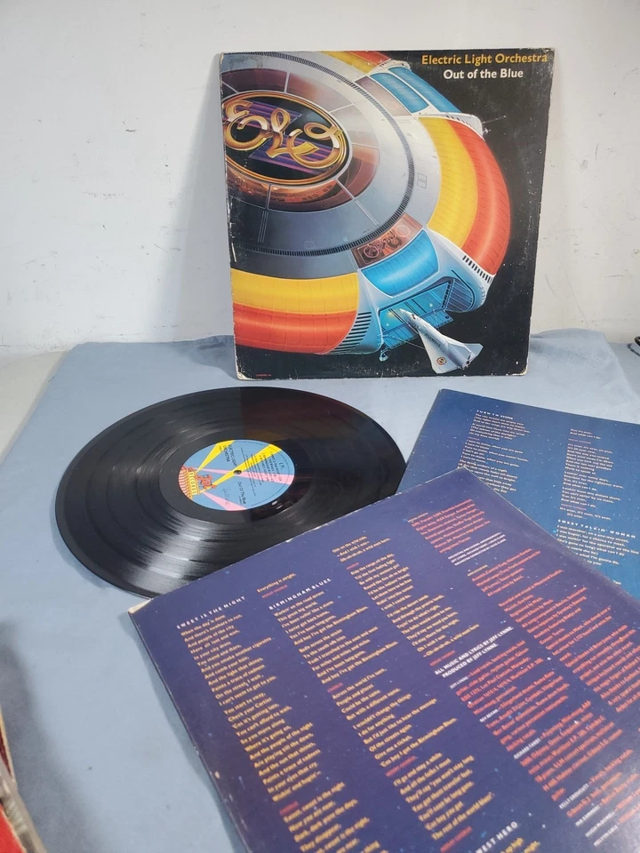 Electric Light Orchestra Out Of The Blue 1 Vinyl LP 1977 - Image 2 of 4