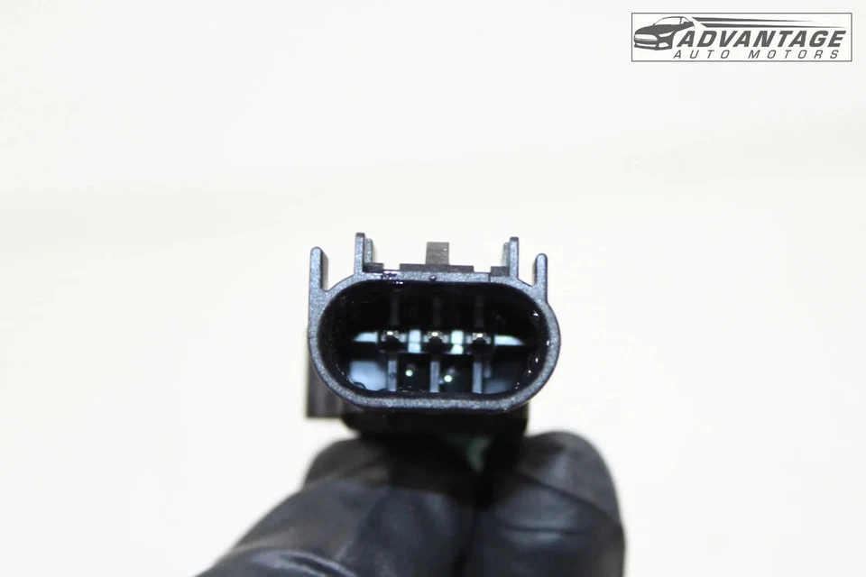 2019-2025 CADILLAC XT4 FUEL TANK PUMP PRESSURE CONTROL SENSOR BOSCH OEM - Image 4 of 4