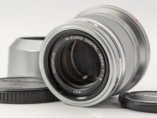 Olympus M.Zuiko Digital 45mm f/1.8 MSC Lens Micro Four Thirds Near MINT 2006
