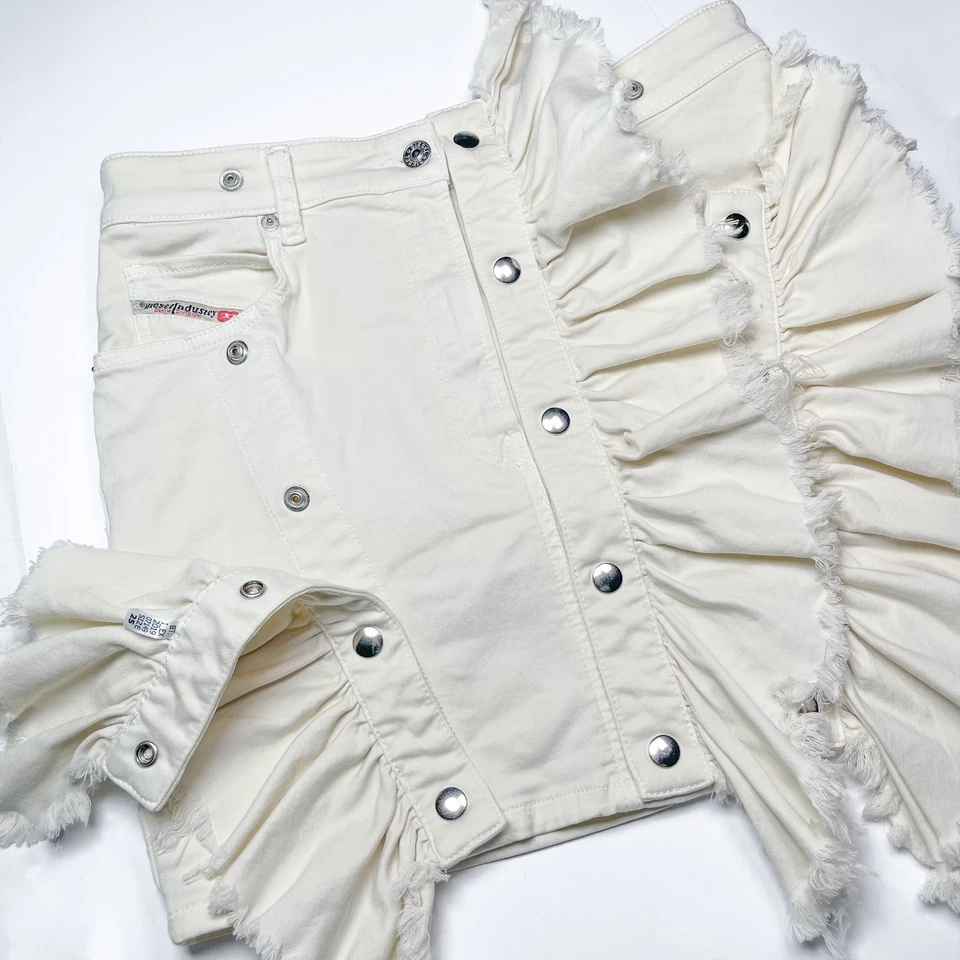 Minifalda Diesel para mujer Fru Ne crema convertible con volantes secciones a presión talla 29 Foto 4 de 4