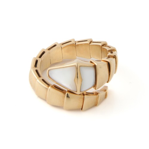 Bvlgari Serpenti Snake Ring Mother of Pearl 18k Yellow Gold w Box - Picture 3 of 4