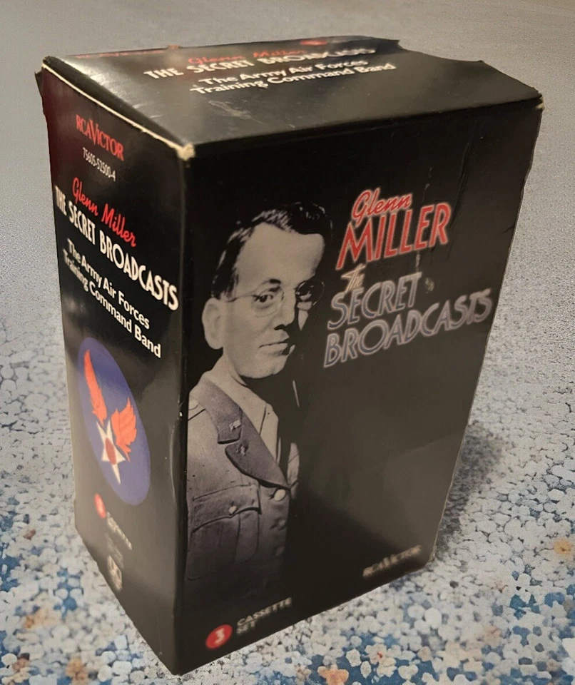 Glenn Miller : The Secret Broadcasts: Air Forces Command Band 3 cassettes set - Image 2 of 4