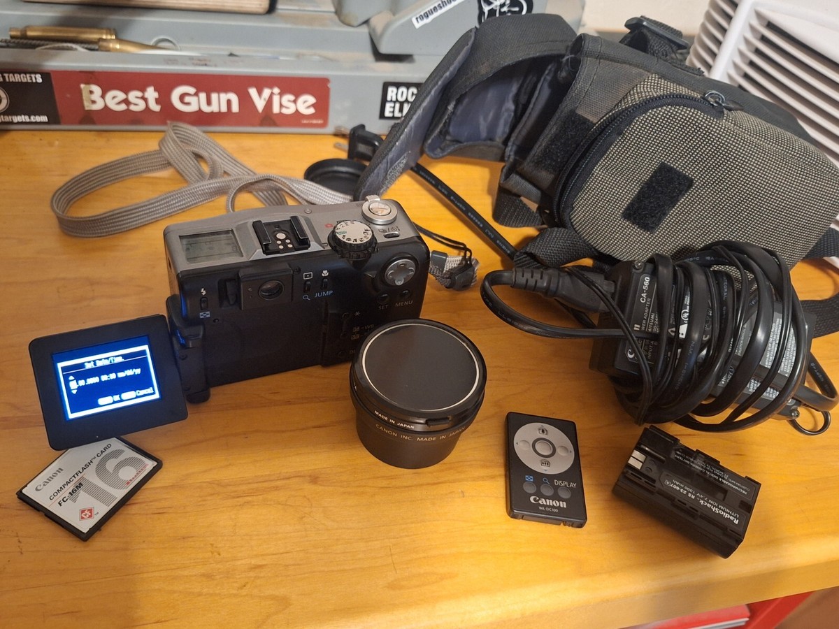 Canon PowerShot G1 PC1004 Gray 3.3MP 3x Optical Zoom Compact