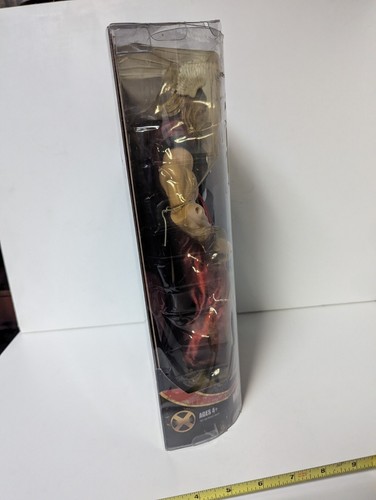 Marvel Legends Icons Series 12" Thor - Foto 4 di 7