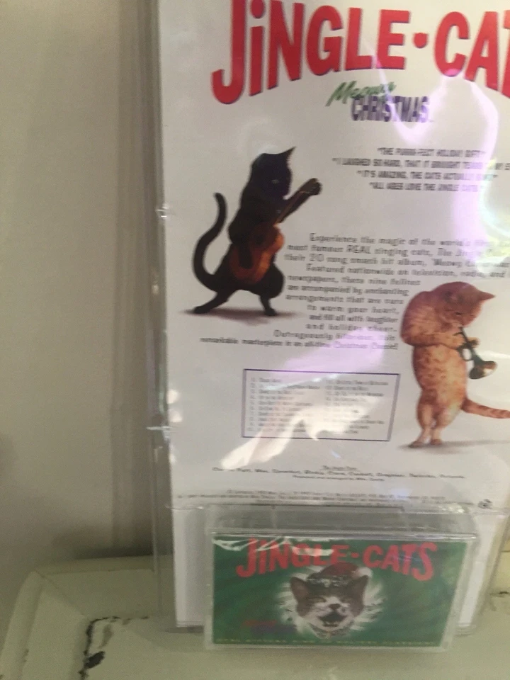 Jingle-Cats - Meowy Christmas - Real Kittens Sing Holiday Songs On Cassette - Image 3 of 4