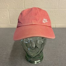 Nike Women's Futura Classic H86 Heritage86 Strapback Peach Hat
