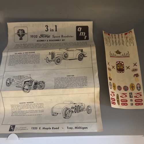 AMT 3 in 1 1932 Ford Roadster Model B Assembly Instructions USA w/ Org. Stickers