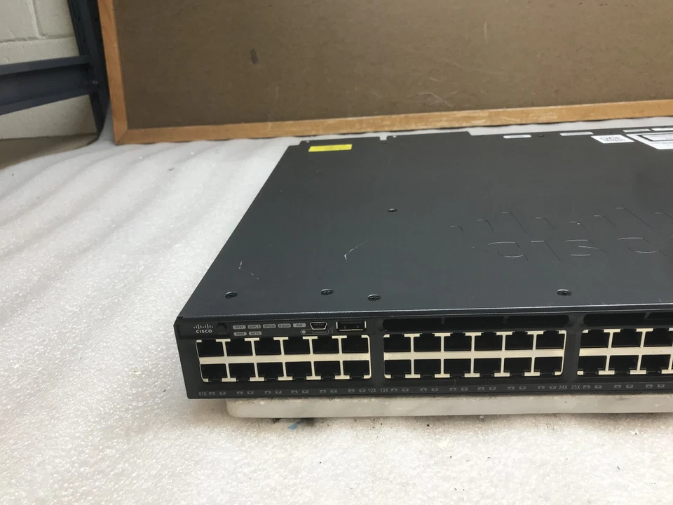 Cisco WS-C3650-48FD-L 48-Port Gigabit PoE+ 10G Switch w/ 2x 1025W PSU - Image 2 of 4