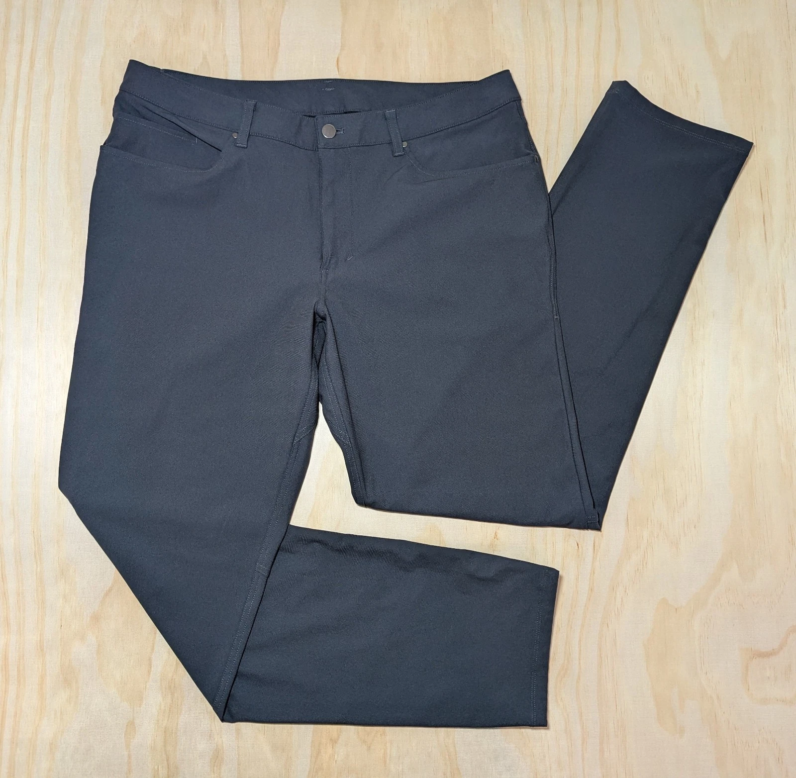 Lululemon Men's Size 36x34 ABC Pant Warpstreme Dark Grey Stretch