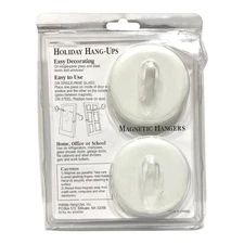 Holiday Hang-Ups Magnetic Hanger Set of Two White Wreath Hangers READ