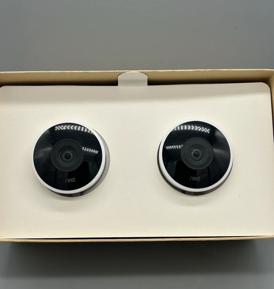 Google Nest NC2400ES Outdoor Security Cameras - 2 Pack - Image 2 of 4