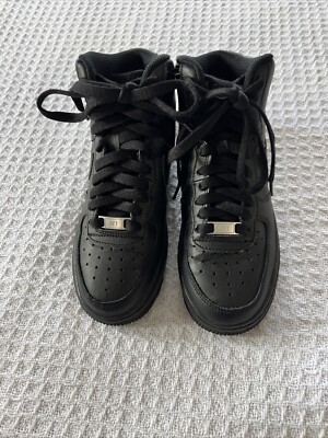 Nike Air Force 1 High GS Triple Black Sneaks DH2943-001 Nike Air Force 1 High GS Triple Black Sneaks DH2943-001