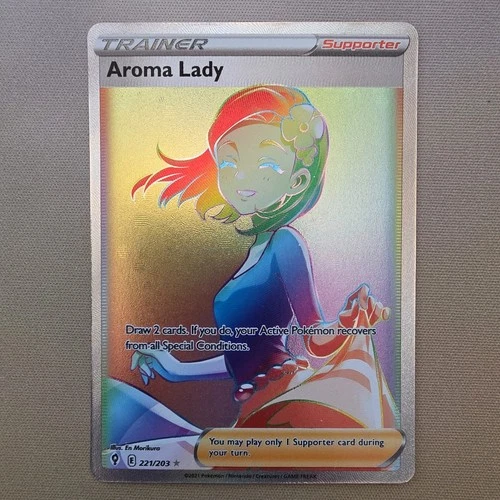 Aroma Lady (Secret) 221/203 Pokemon SWSH07: Evolving Skies Holo Secret Rare NM
