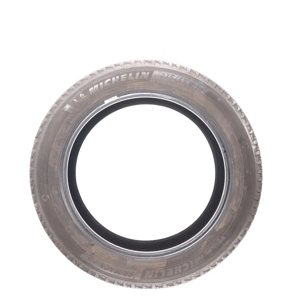 Juego de (4) Michelin Primacy A/S 101V usados 235/55R19 - 7/32 Foto 4 de 4