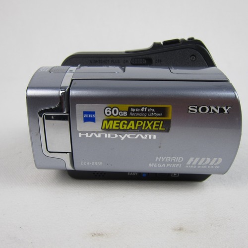 Videocámara digital Sony Handycam DCR-SR85 60 GB HDD - Probada sin batería - Imagen 3 de 9