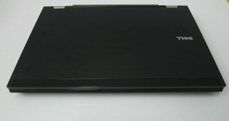 Dell Latitude E6400 2.4GHz 4GB 120GB SSD WiFi DVD Win 7 Office 2010 - Image 2 of 4