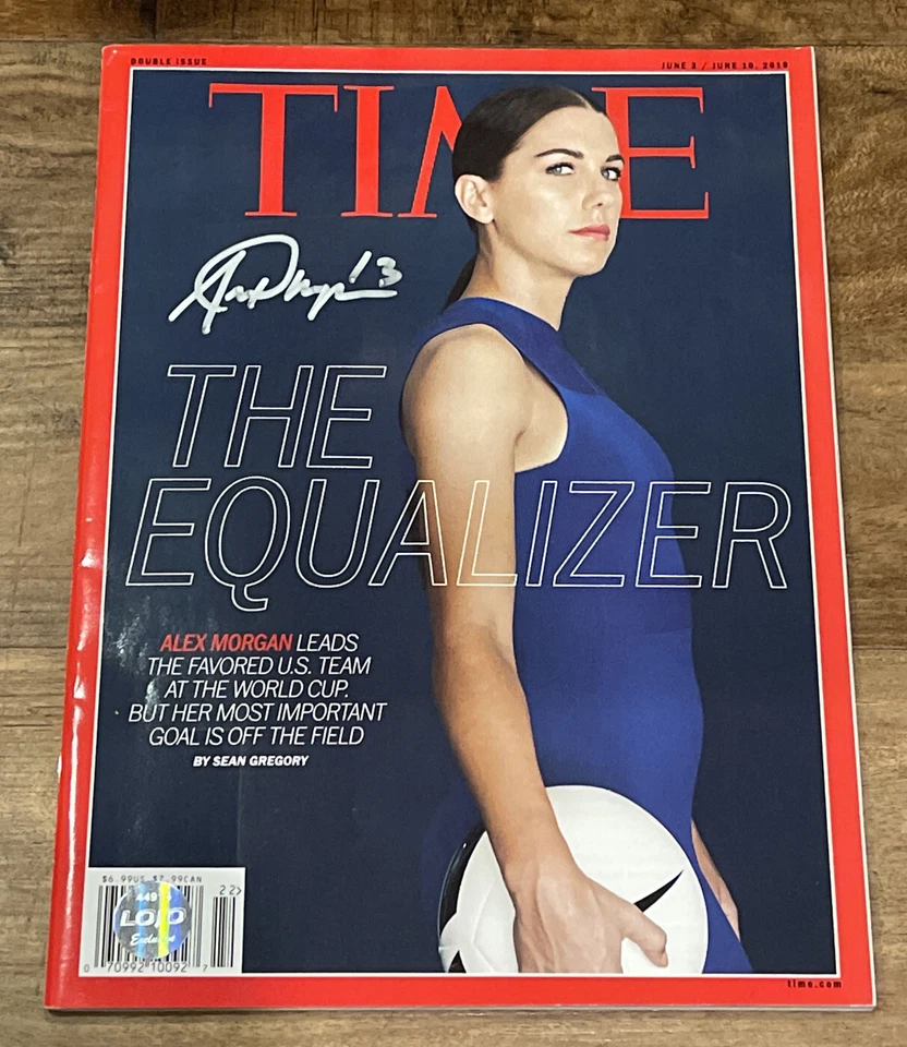 ALEX MORGAN SIGNED Sports Illustrated Magazine LoJo PSA/DNA Authentic COA - Image 2 of 4