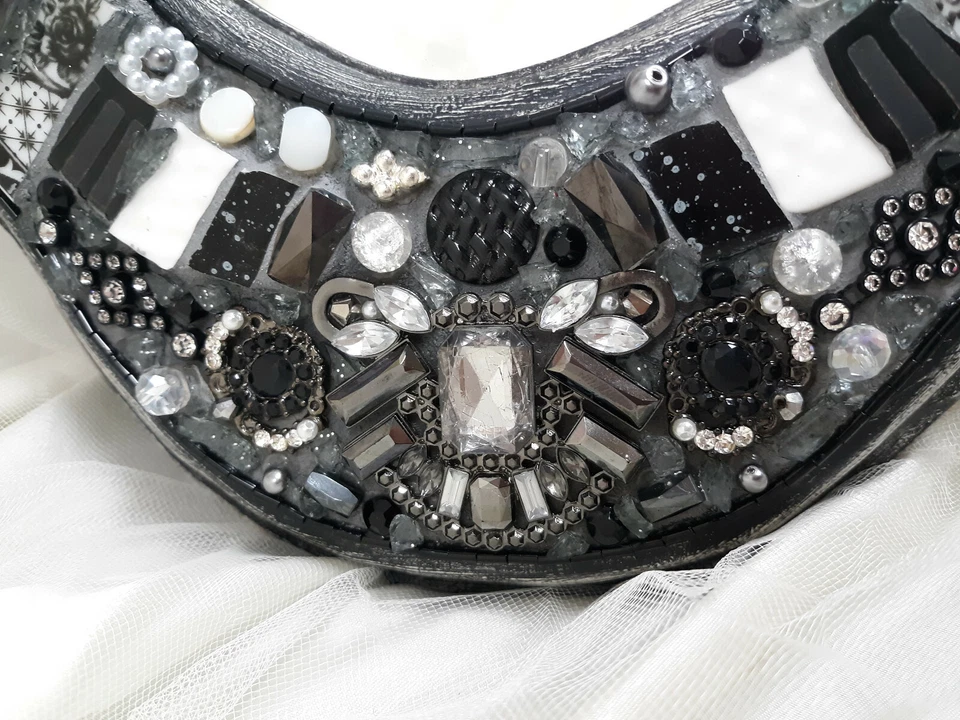 Espejo de pared negro blanco mosaico de medios mixtos Shabby Chic vintage único en su clase Foto 3 de 4