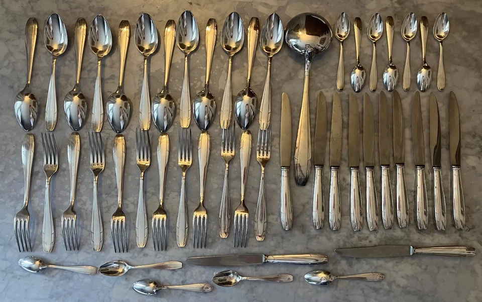 Ancienne menagere metal argente art deco etat neuf 128 pièces Apollo - Photo 3/4