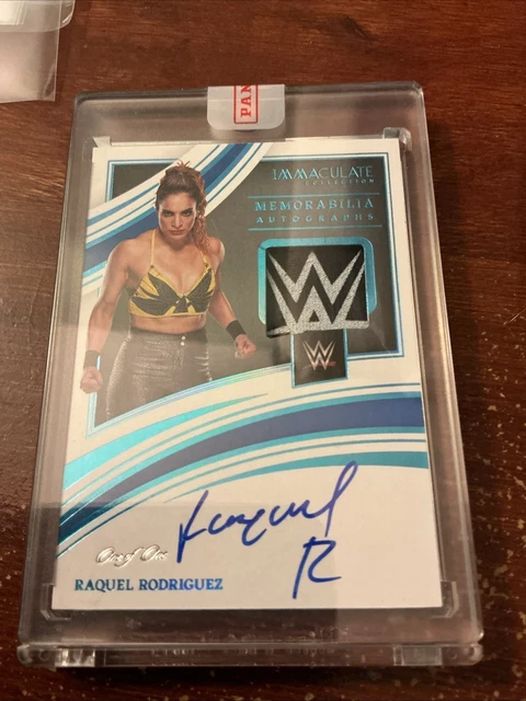 Raquel Rodriguez 2022 Panini Immaculate Collection WWE Relic Auto 1/1 - Damaged