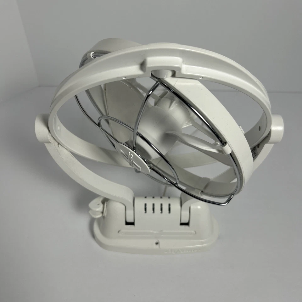 Caframo Sirocco II Fan 12V/24V DC Auto-Sensing Omnidirectional Direct Wire White - Image 4 of 4